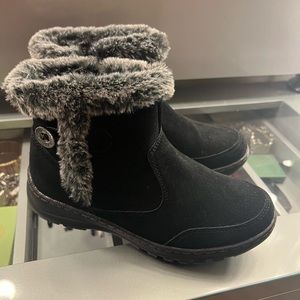 Women’s Khombu Booties